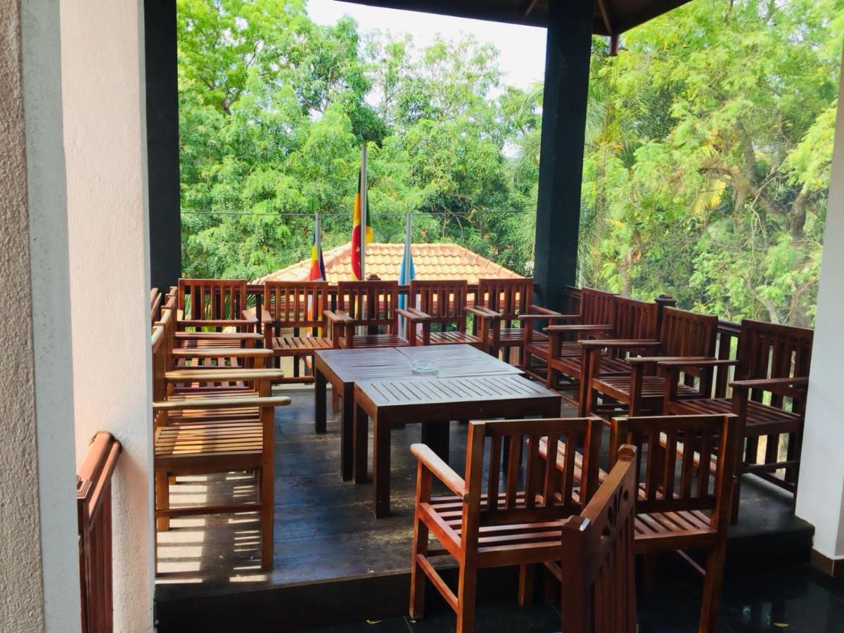 Yala Safari Village Maha Akurugoda Exterior foto